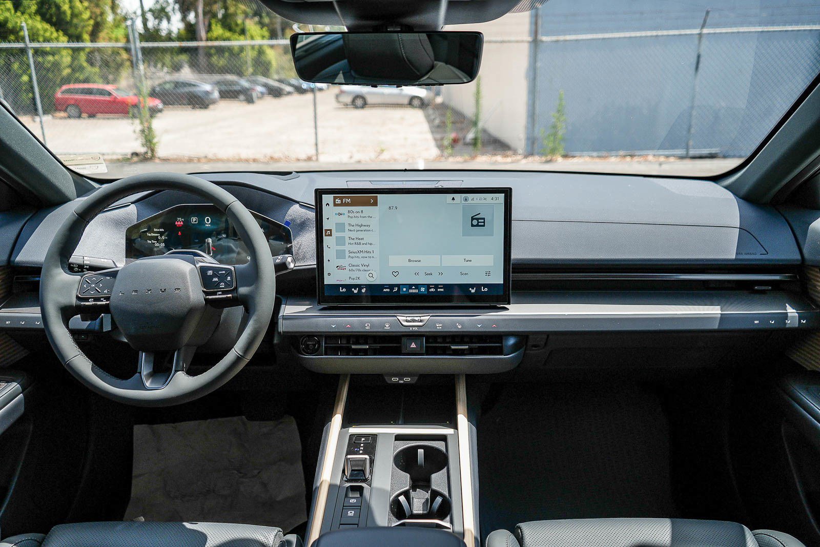 New 2026 Lexus ES 500e AWD/4WD image 12