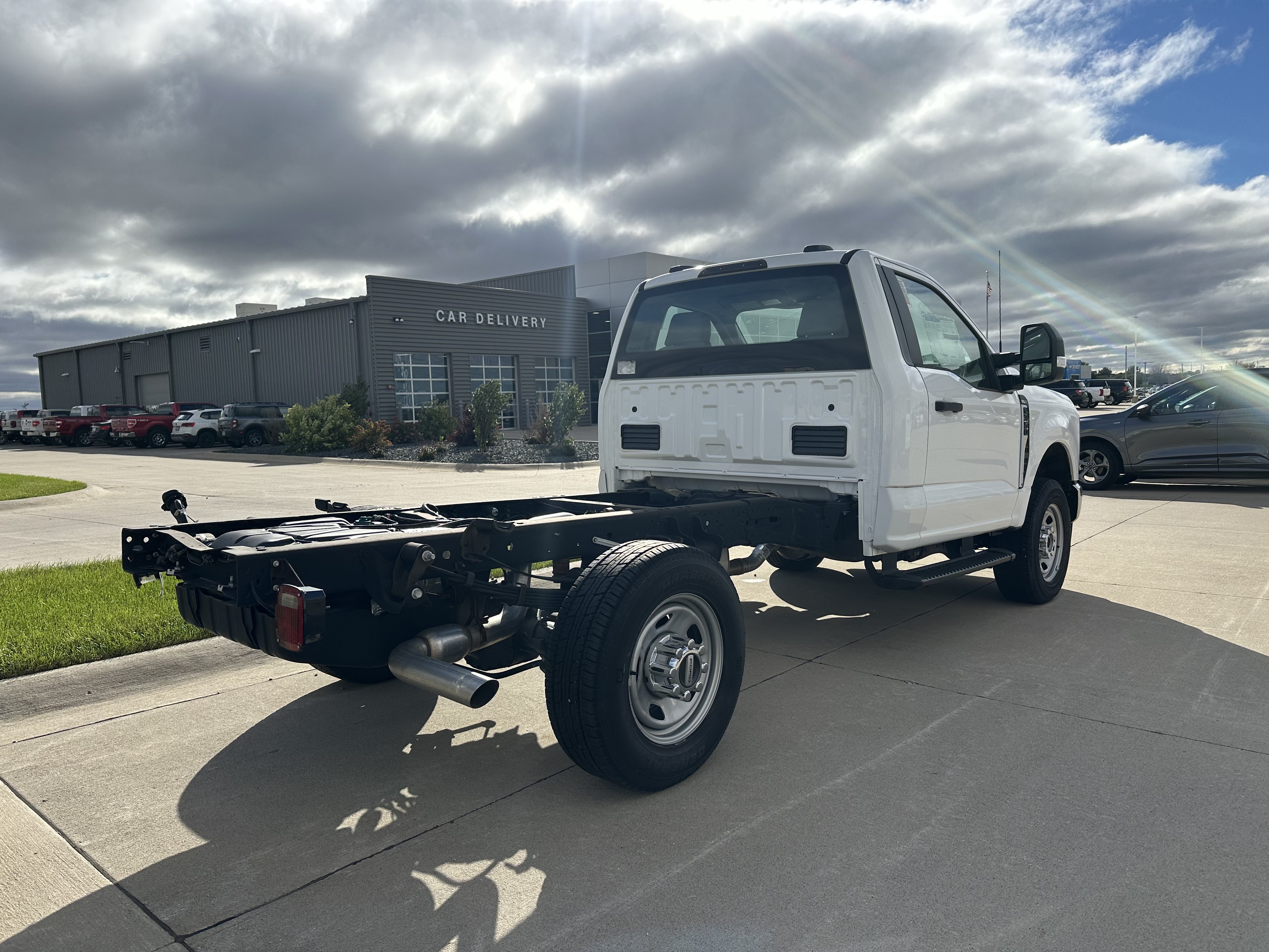 New 2024 Ford F350 XL w/ XL Chrome Package AWD/4WD image 5
