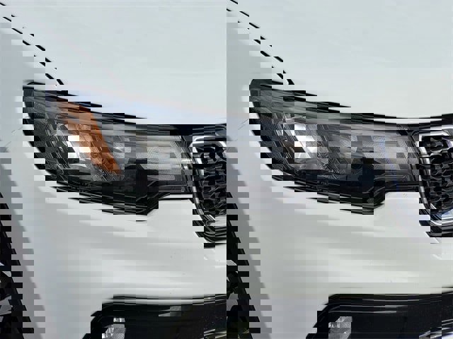 Used 2024 Jeep Compass Limited image 10