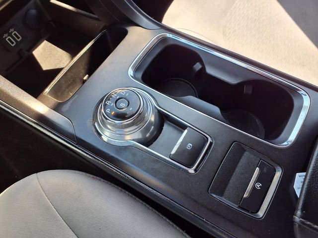 Certified 2019 Ford Fusion SE w/ Equipment Group 151A image 9