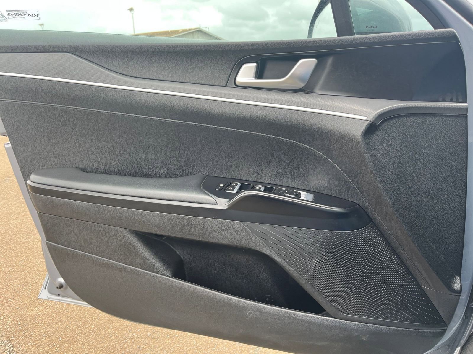 Used 2023 Kia K5 LXS image 20