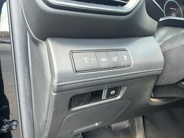 Used 2022 Hyundai Santa Fe Limited w/ Cargo Package FWD image 26