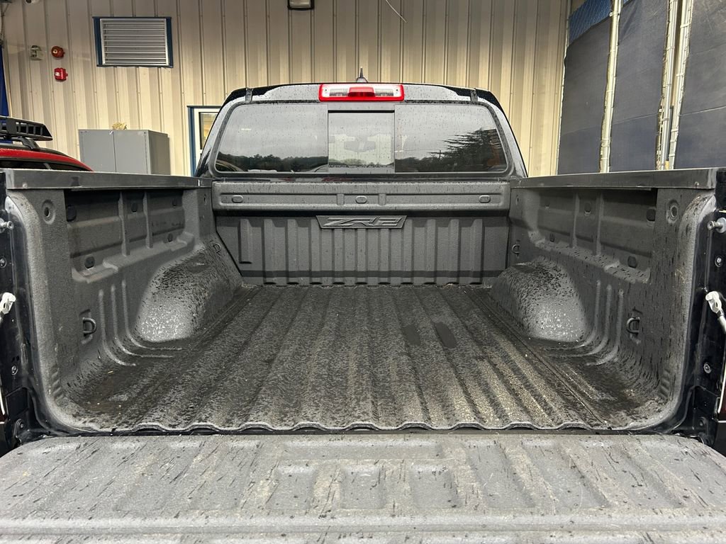 Used 2017 Chevrolet Colorado ZR2 image 24