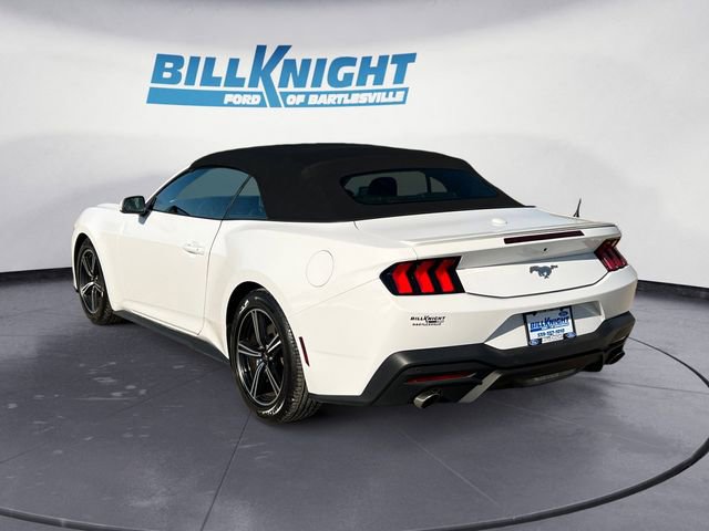 Used 2024 Ford Mustang Premium image 3