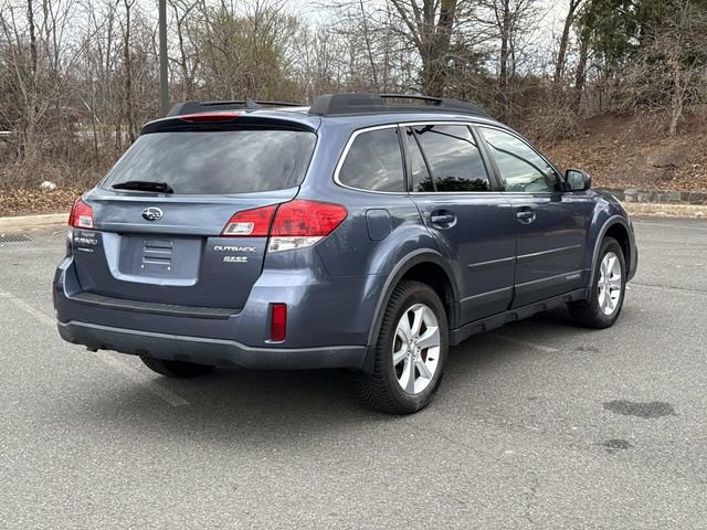 Used 2014 Subaru Outback 2.5i Limited AWD/4WD image 2
