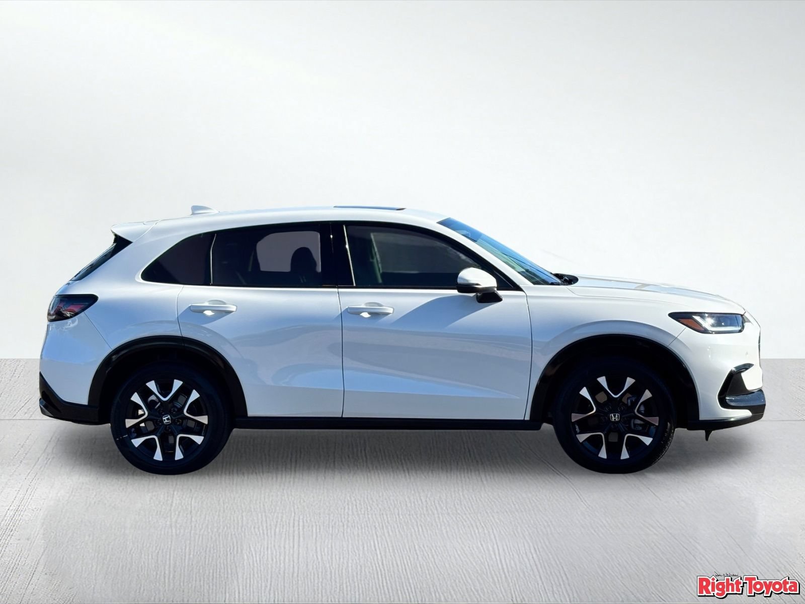 Used 2026 Honda HR-V EX-L image 7