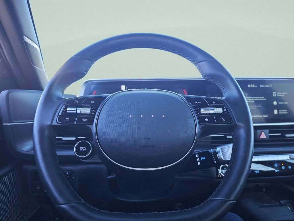 Used 2023 Hyundai Ioniq 6 Limited image 32