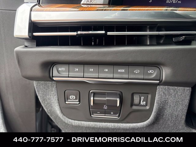 Certified 2025 Cadillac Escalade Sport Platinum w/ LPO, ONYX Package AWD/4WD image 35