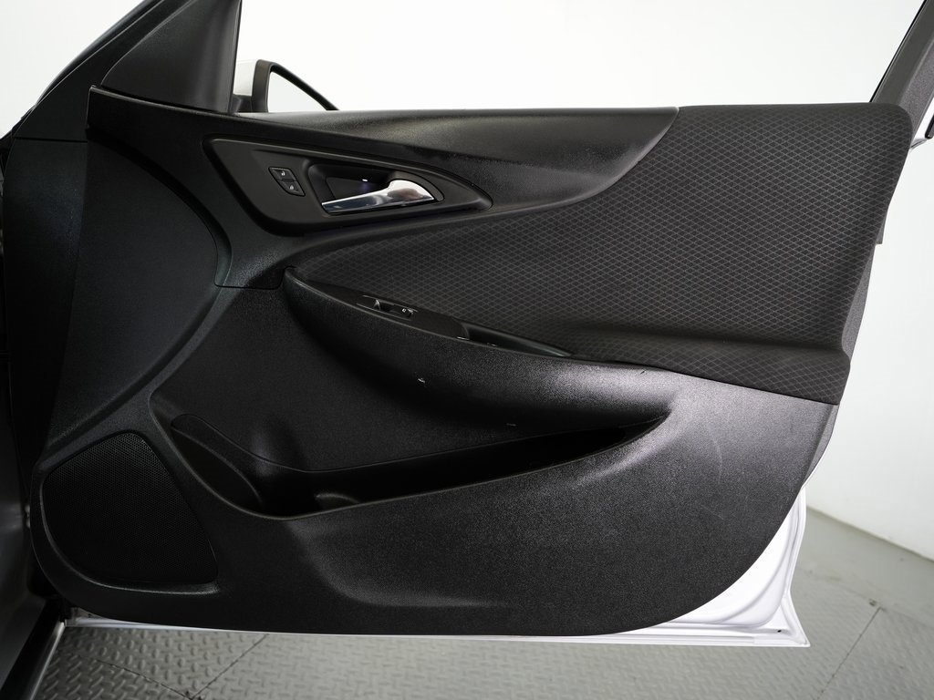 Used 2018 Chevrolet Malibu LT image 49