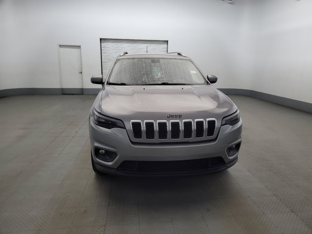 Used 2020 Jeep Cherokee Latitude Plus w/ Cold Weather Group AWD/4WD image 14