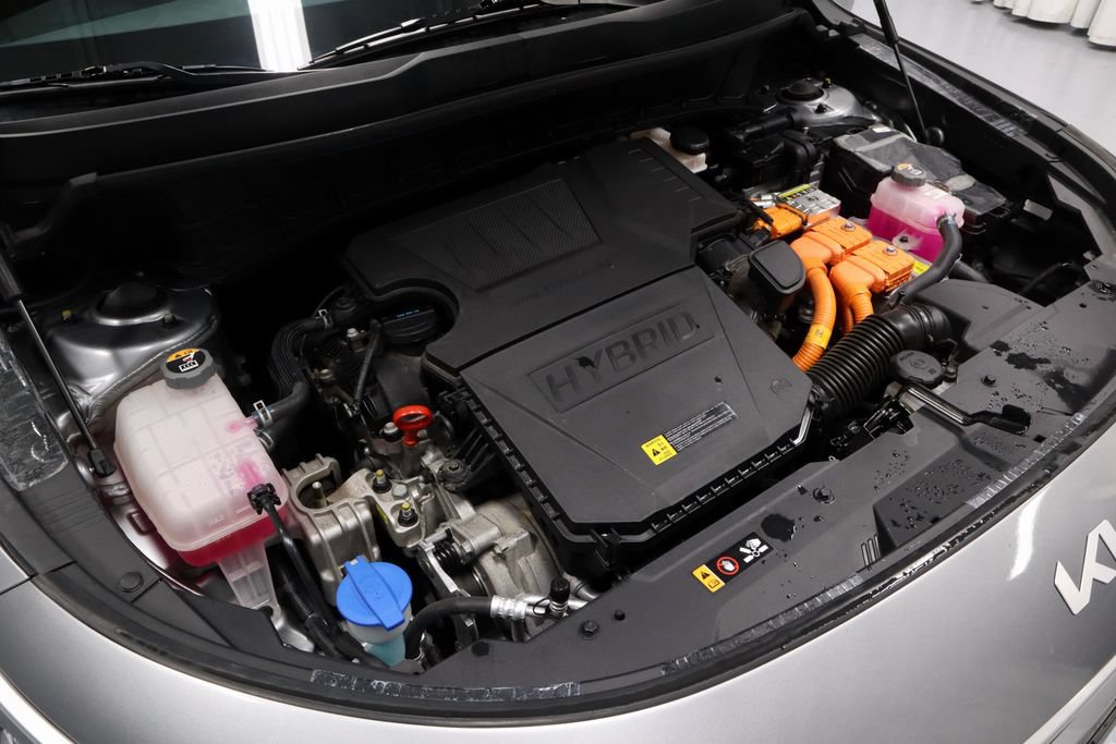 Used 2023 Kia Niro EX FWD image 17
