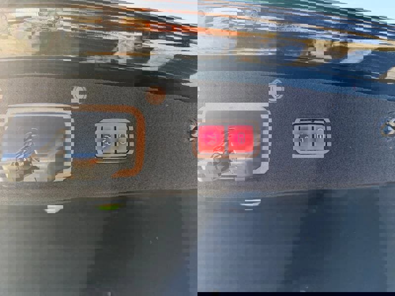 Used 2019 Mercedes-Benz S 560 4MATIC Sedan image 32