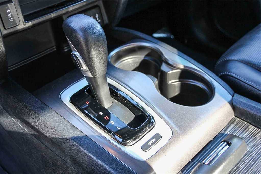 Used 2017 Honda Ridgeline RTL-T image 19