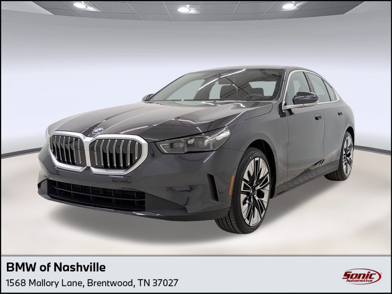 New 2026 BMW 530i w/ Premium Package RWD image 1