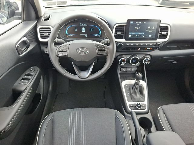 New 2026 Hyundai Venue SEL FWD image 11
