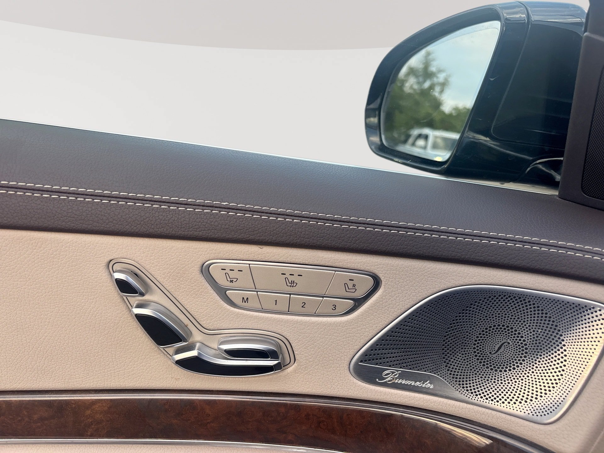 Used 2017 Mercedes-Benz S 550 4MATIC Sedan image 14