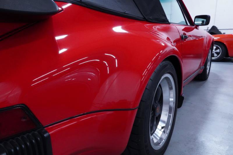 Used 1988 Porsche 911 Carrera RWD image 38