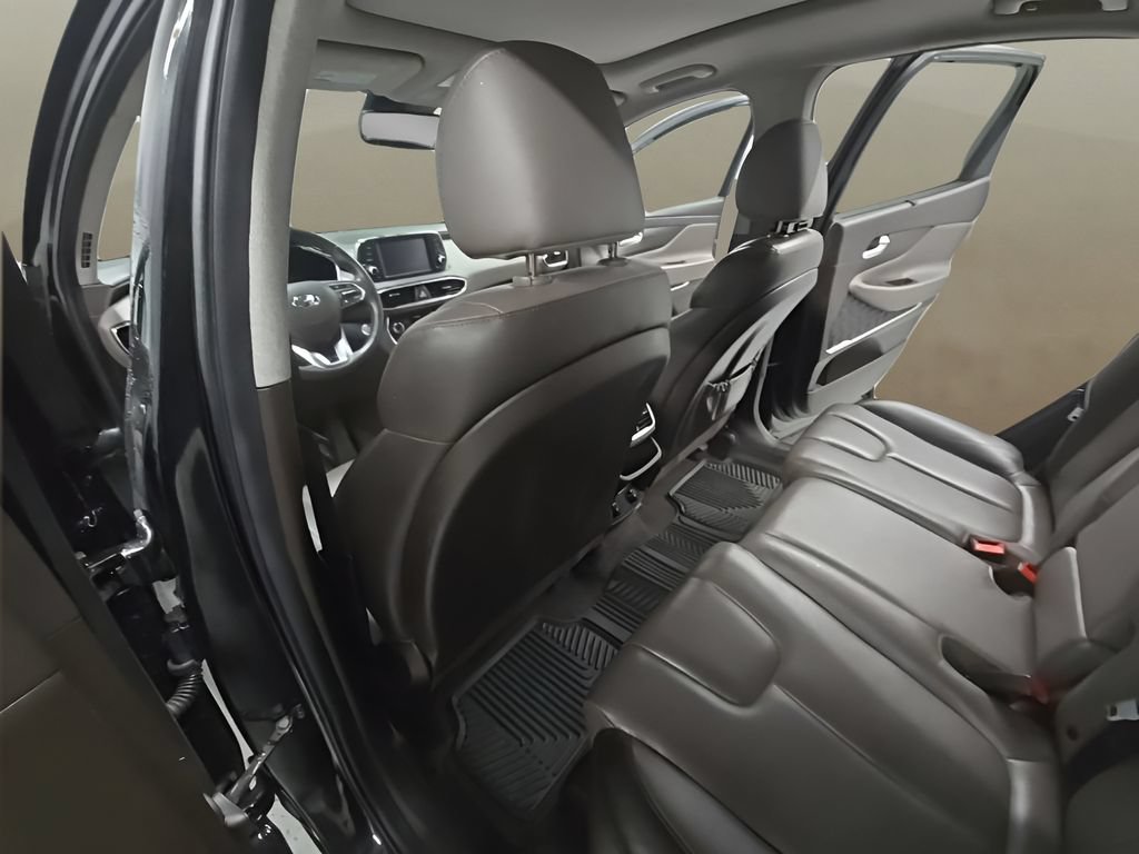 Used 2020 Hyundai Santa Fe SEL w/ Convenience + Premium Package FWD image 16