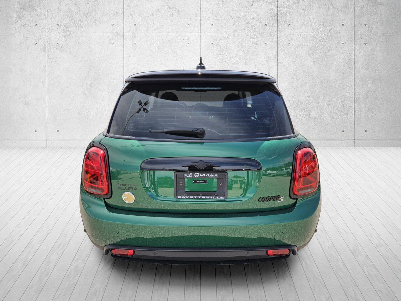 Used 2024 MINI Cooper SE FWD image 6