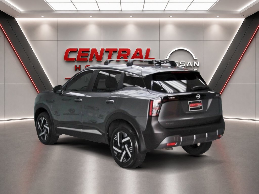 Used 2026 Nissan Kicks SV w/ SV Premium Package FWD image 3