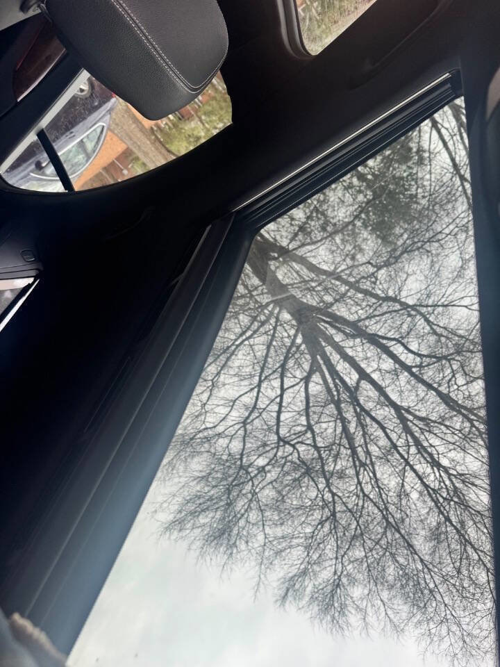 Used 2014 Mercedes-Benz CLS 550 w/ Premium 1 Package image 32