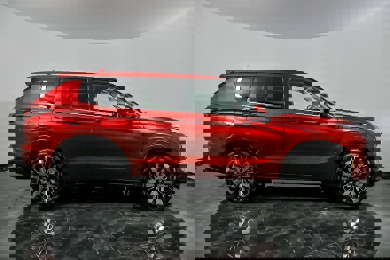 New 2026 Mitsubishi Outlander SE image 10