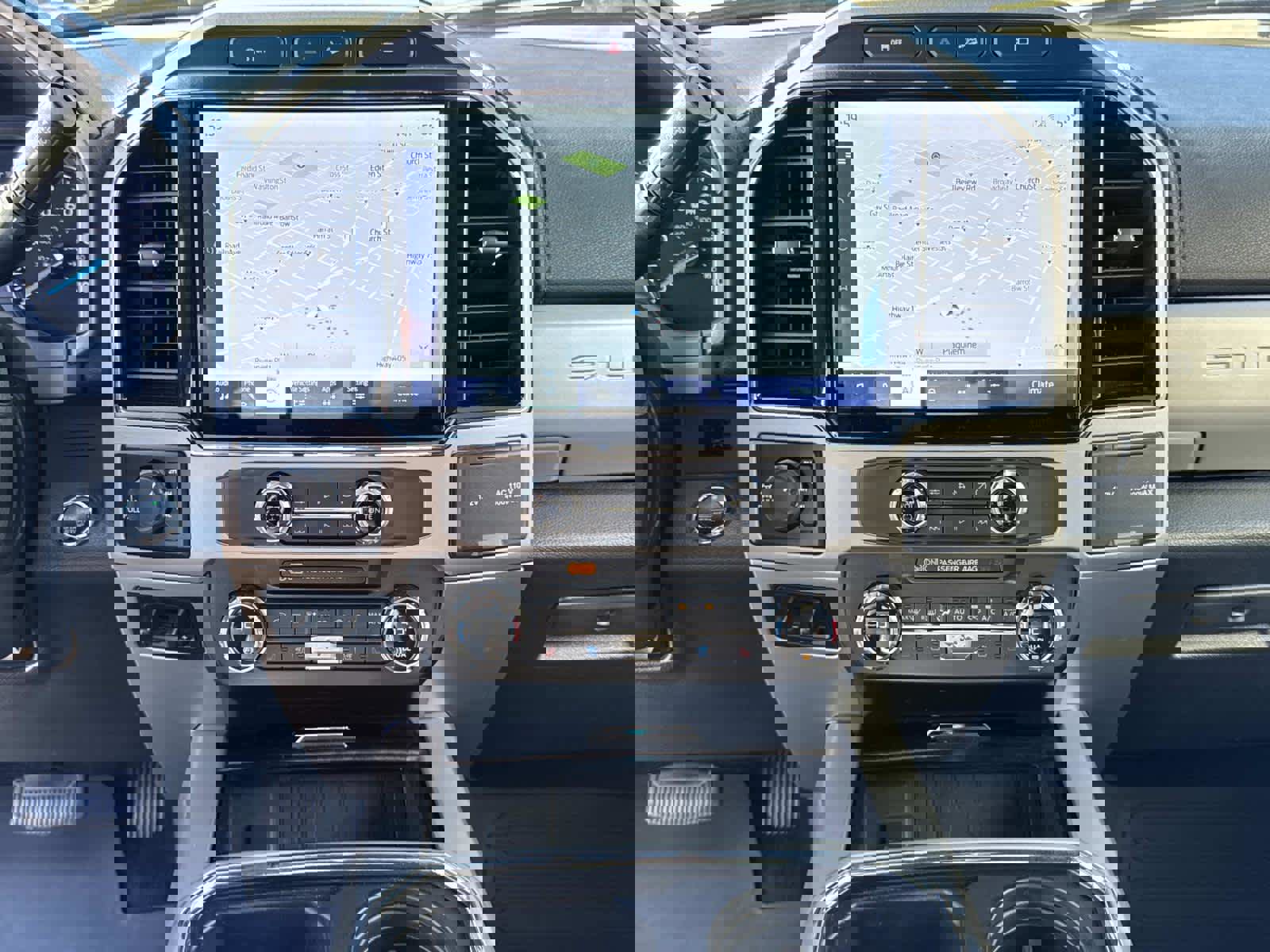 Used 2022 Ford F250 Lariat w/ Lariat Ultimate Package image 41