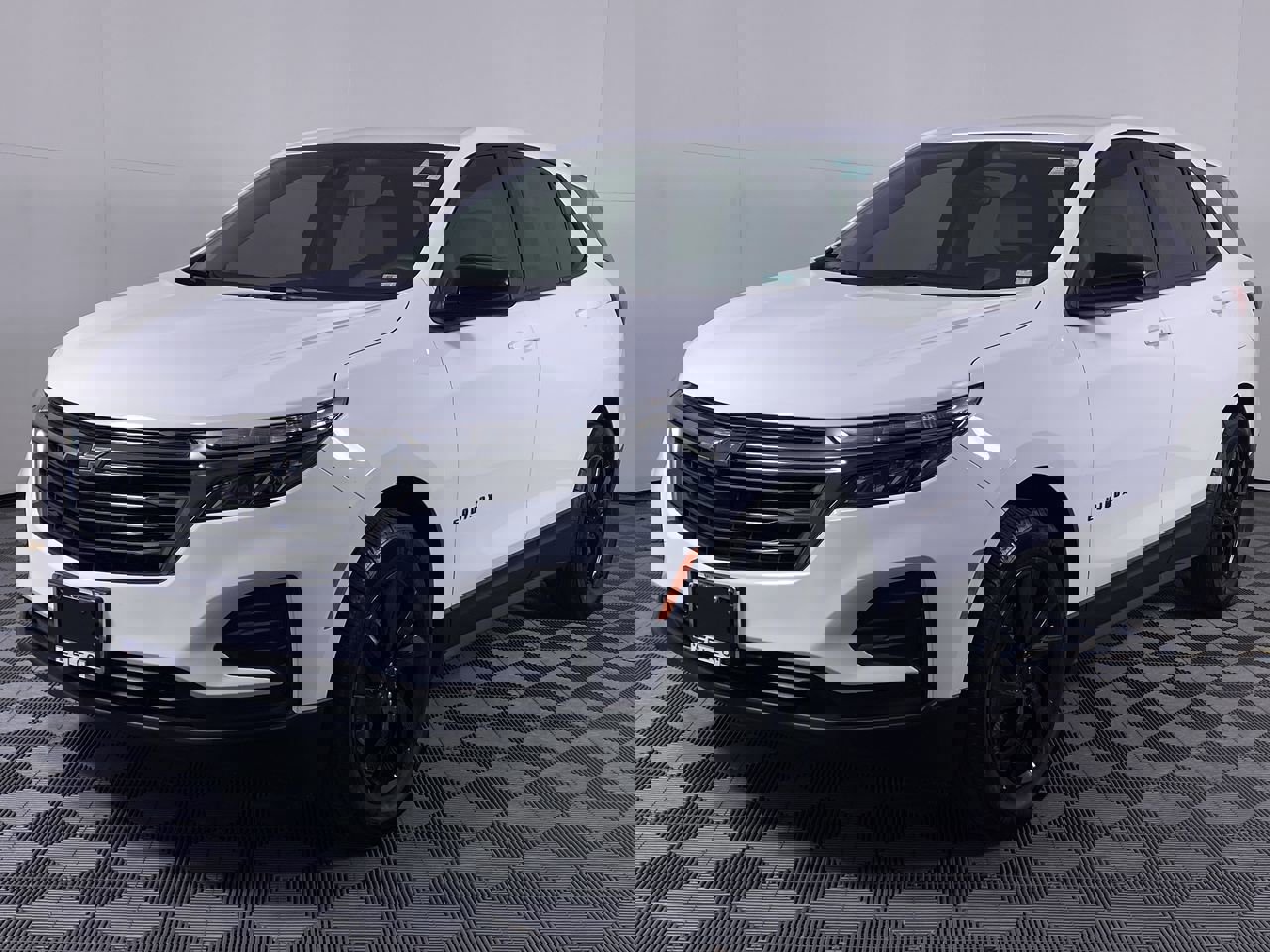 Certified 2024 Chevrolet Equinox LS w/ LS Convenience Package image 16