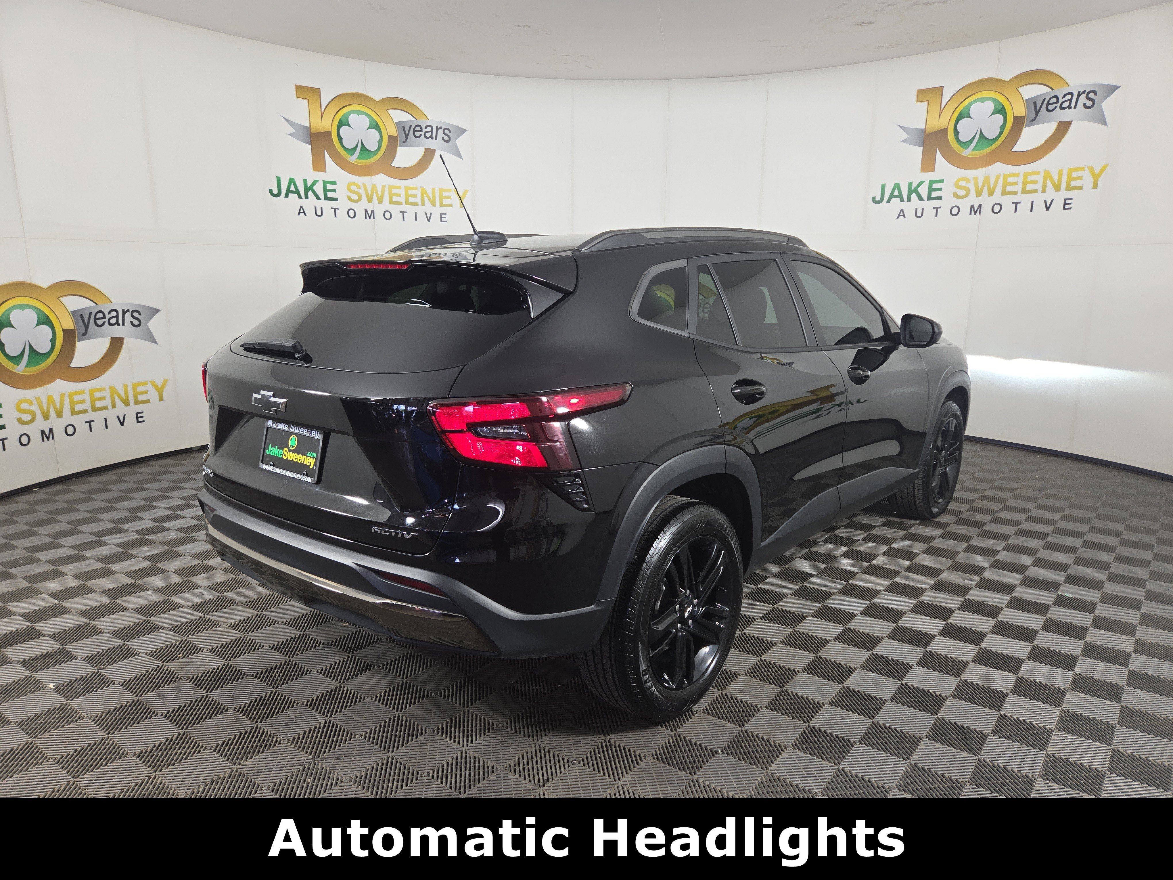 Certified 2024 Chevrolet Trax ACTIV w/ Sunroof Package FWD image 9