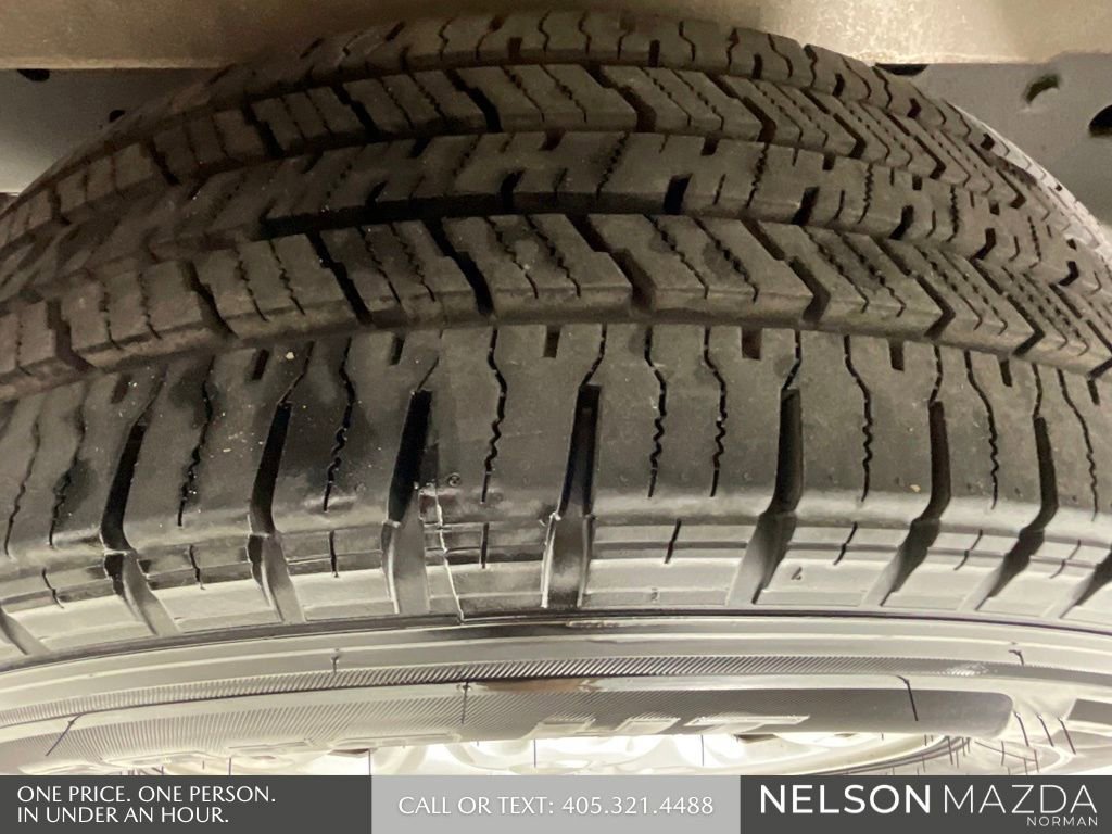 Used 2021 Nissan NV 2500 SV w/ Navigation Package image 11