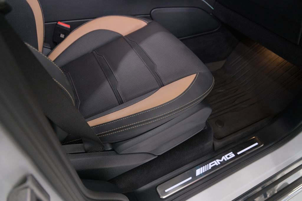 Used 2025 Mercedes-Benz G 63 AMG 4MATIC image 42