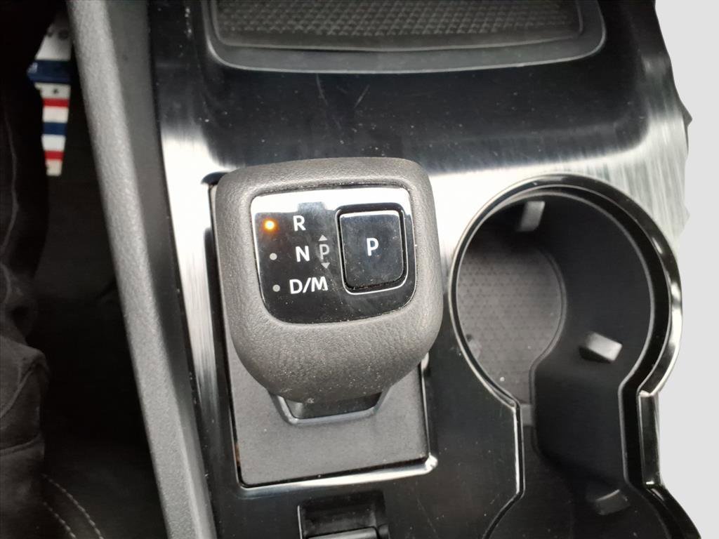 Used 2025 Nissan Rogue SV image 22