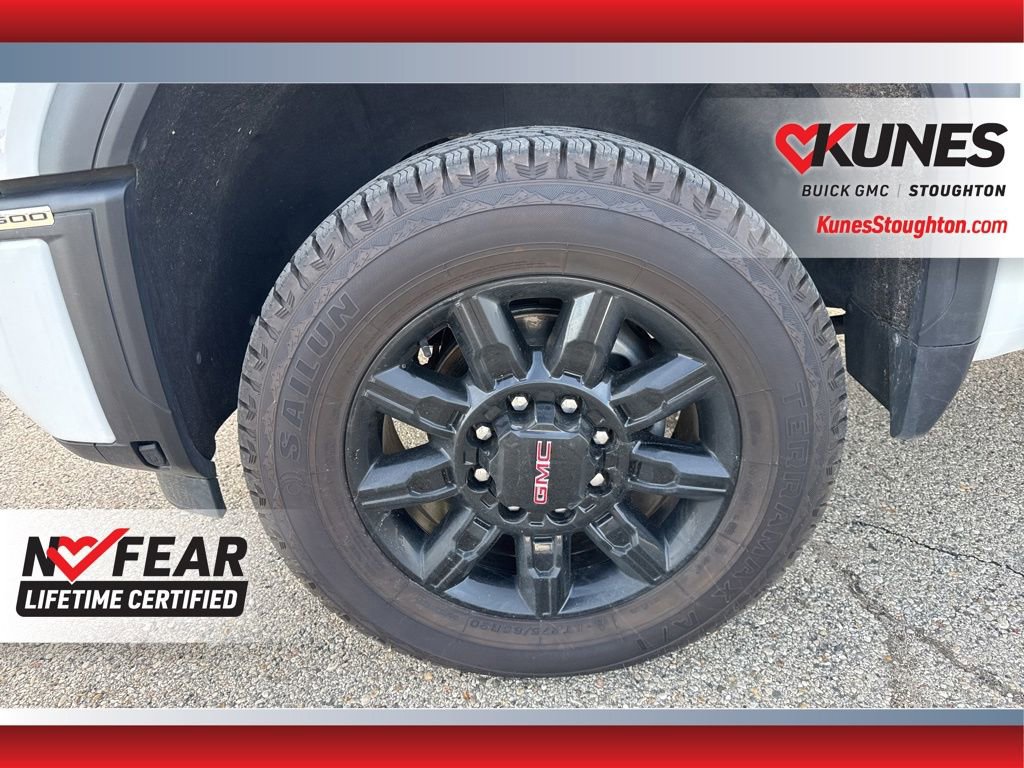 Used 2024 GMC Sierra 2500 AT4 w/ AT4 Premium Plus Package image 16