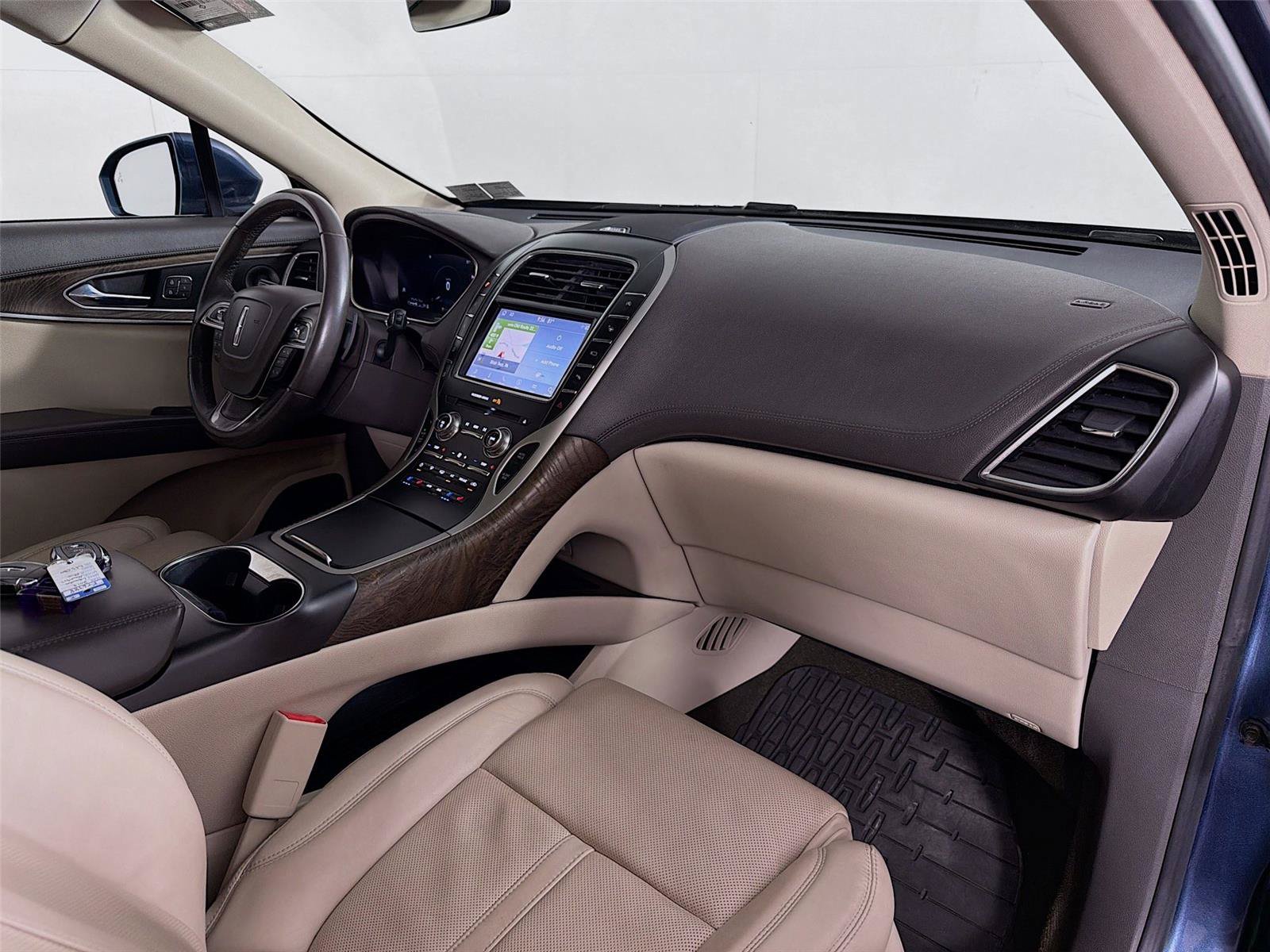 Used 2019 Lincoln Nautilus Reserve AWD/4WD image 32