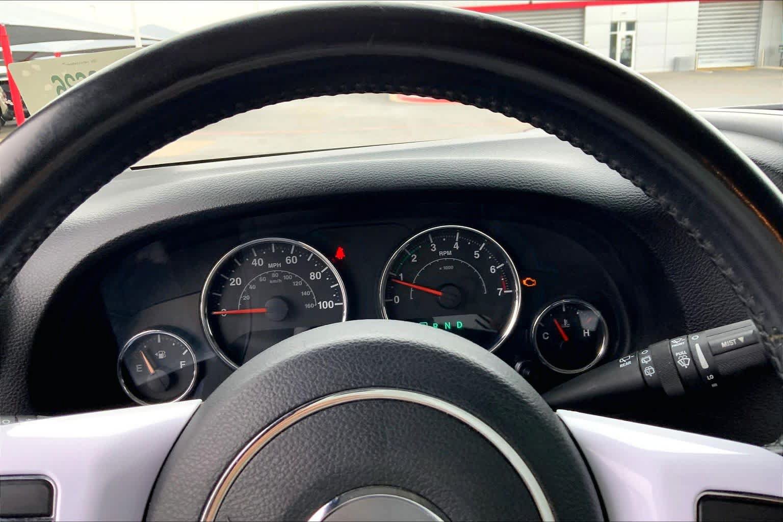 Used 2018 Jeep Wrangler Sport AWD/4WD image 26