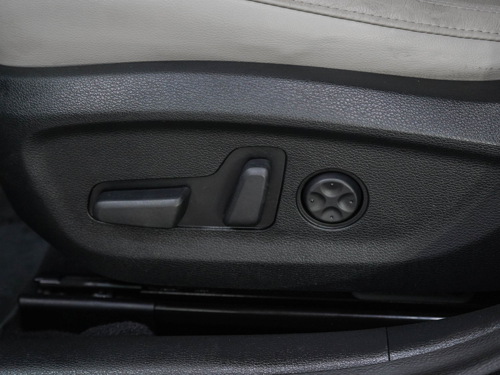 Used 2017 Hyundai Sonata Limited FWD image 22