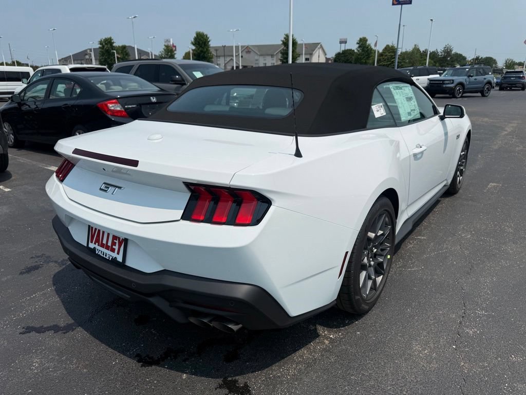 New 2026 Ford Mustang GT Premium w/ GT Performance Package RWD image 3