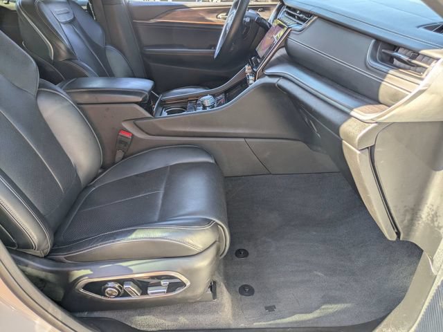 Certified 2022 Jeep Grand Cherokee L Overland w/ Luxury Tech Group IV AWD/4WD image 35