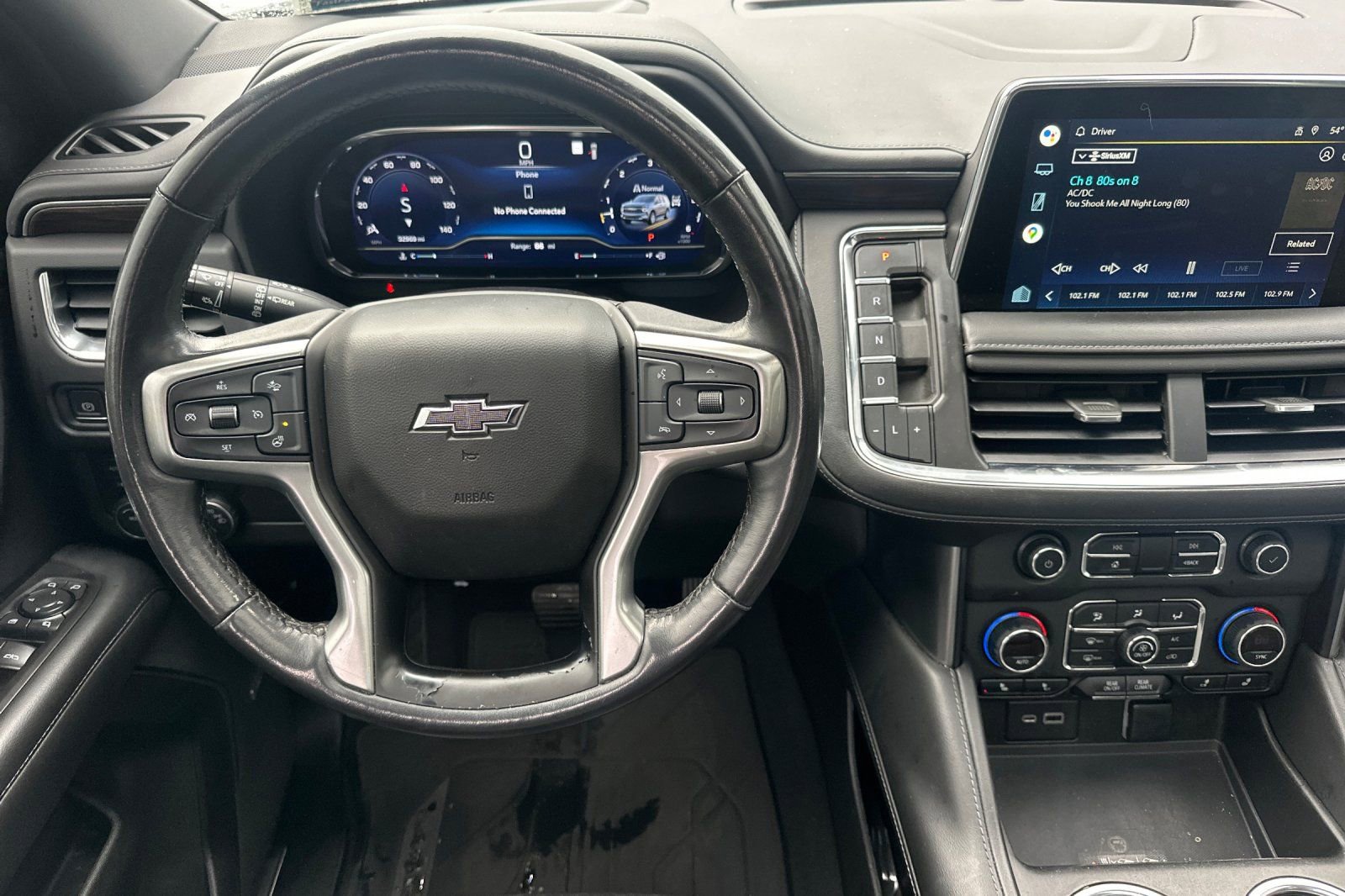 Used 2022 Chevrolet Tahoe Z71 w/ Luxury Package image 16