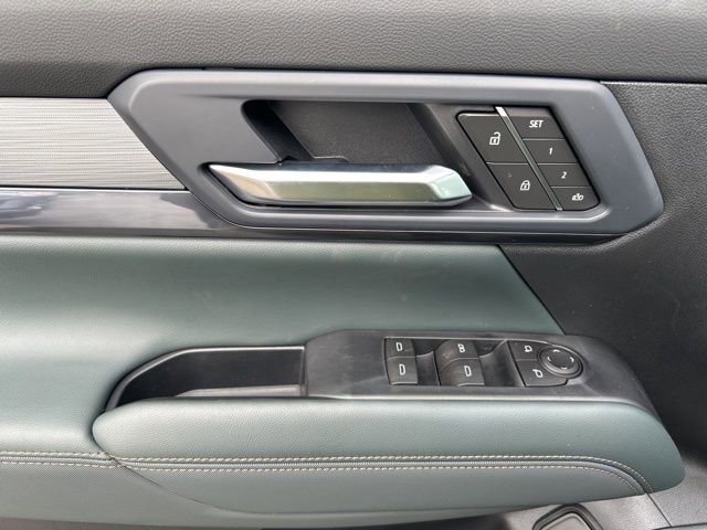 New 2026 GMC Terrain AT4 w/ Convenience Package III image 10