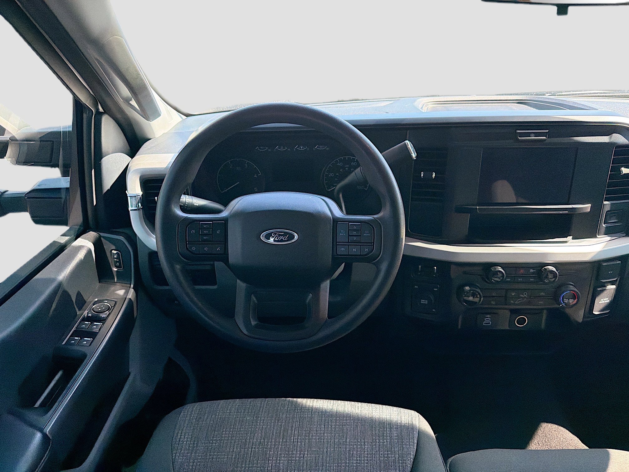 Used 2025 Ford F250 XLT image 16