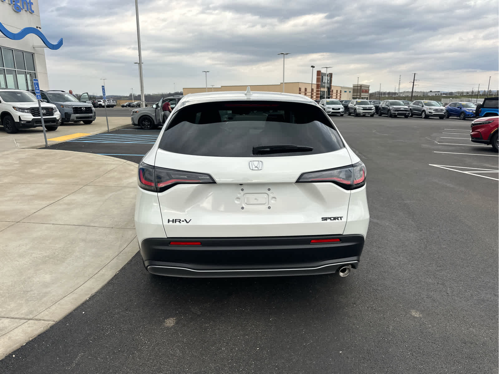 New 2026 Honda HR-V Sport image 7