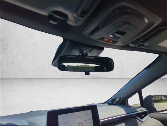 Used 2026 Toyota Corolla XSE FWD image 15