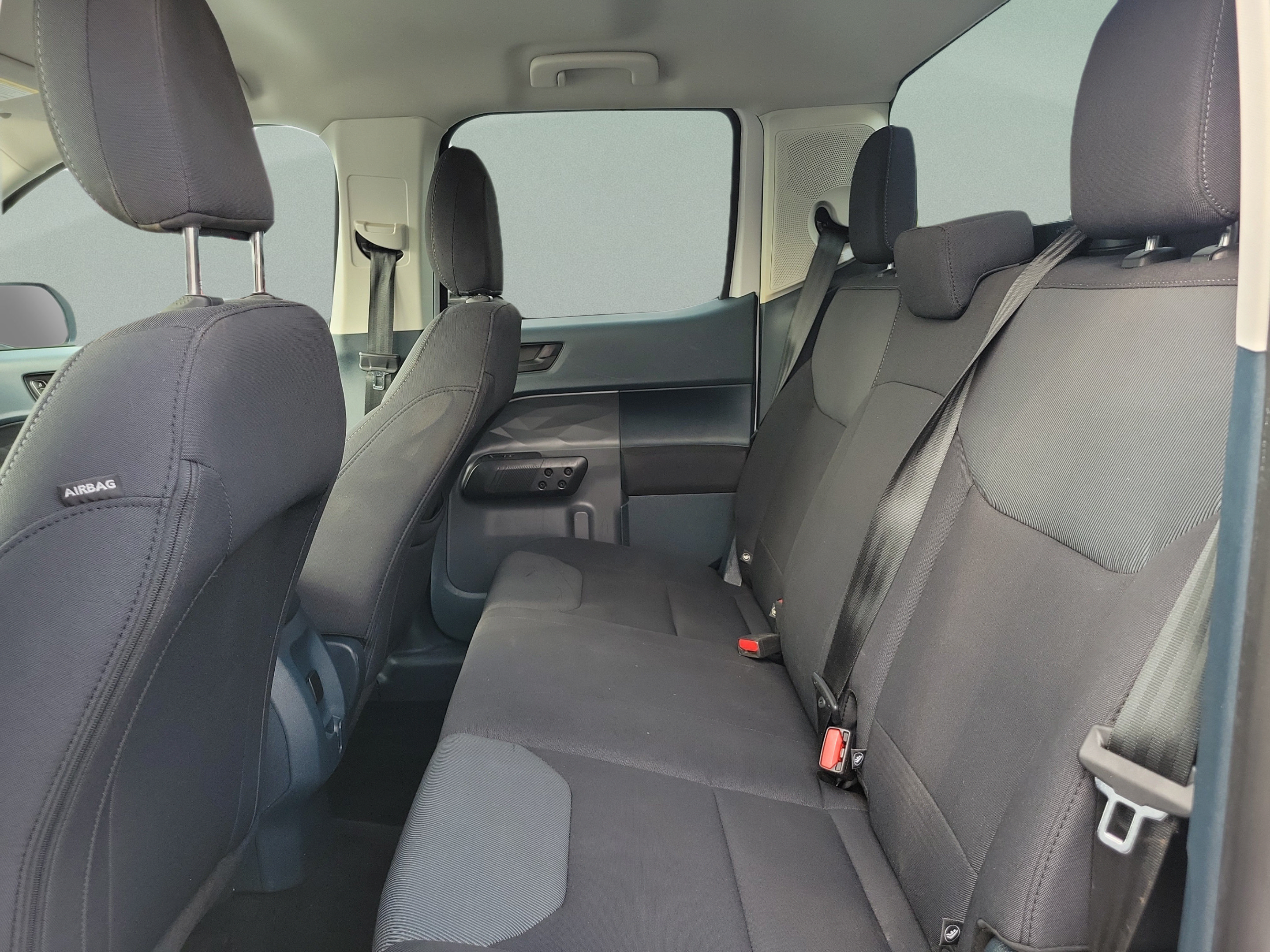 Used 2022 Ford Maverick XL FWD image 9