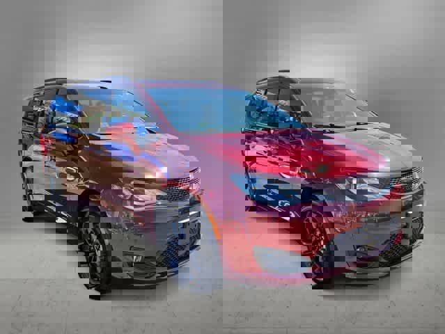 Used 2020 Chrysler Pacifica Touring-L AWD/4WD image 2