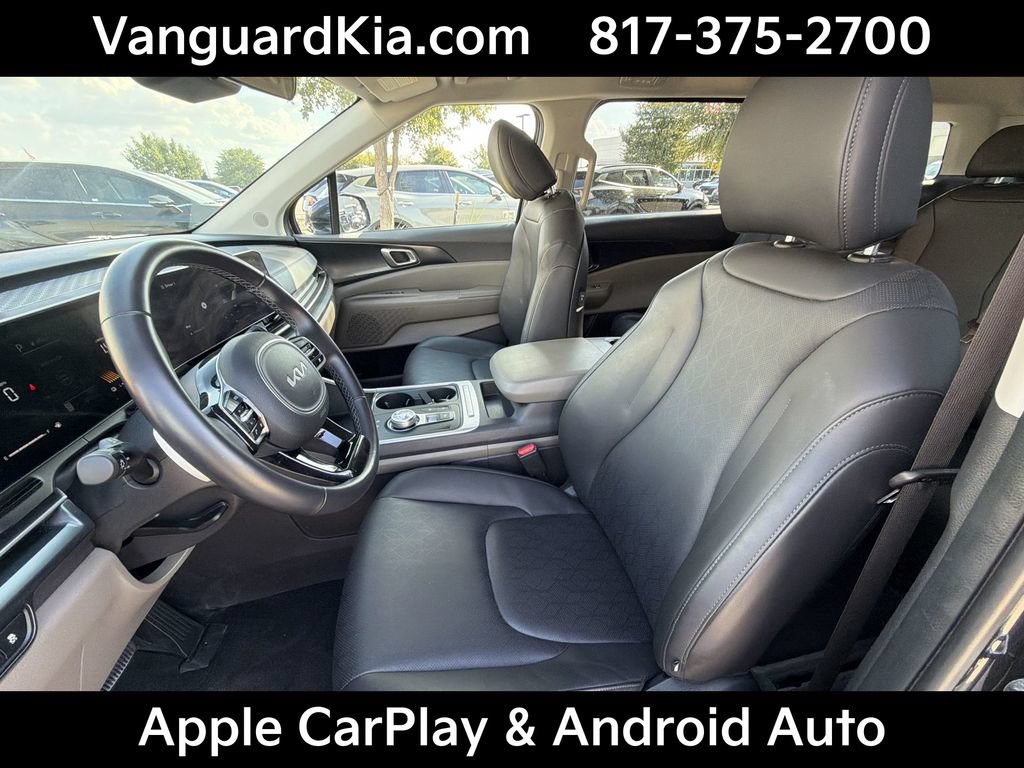 Certified 2026 Kia Carnival LXS FWD image 15