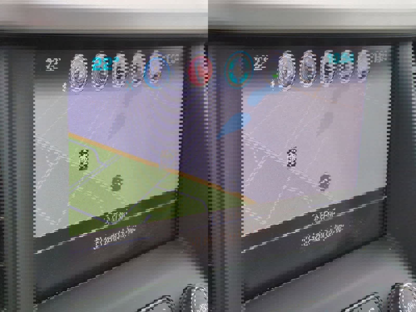 Used 2017 GMC Acadia SLT image 32