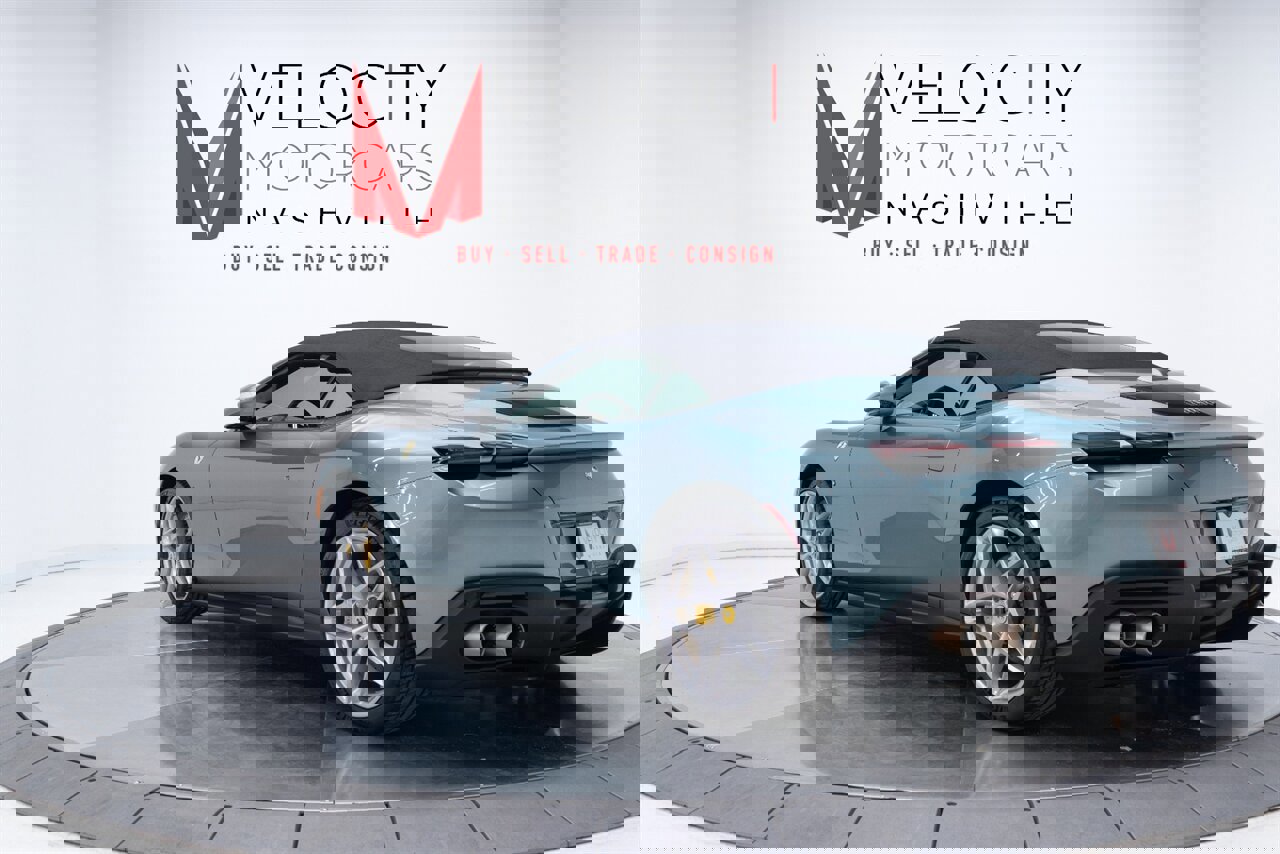 Used 2025 Ferrari Roma Spider image 8