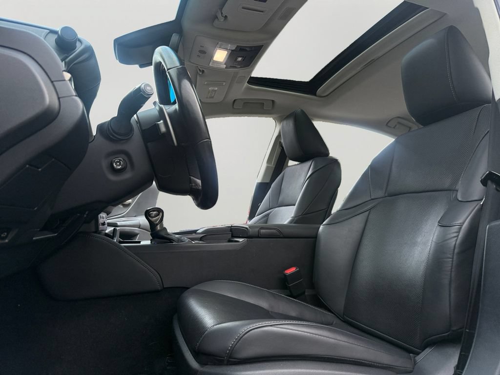 Used 2019 Lexus ES 350 w/ Premium Package FWD image 23