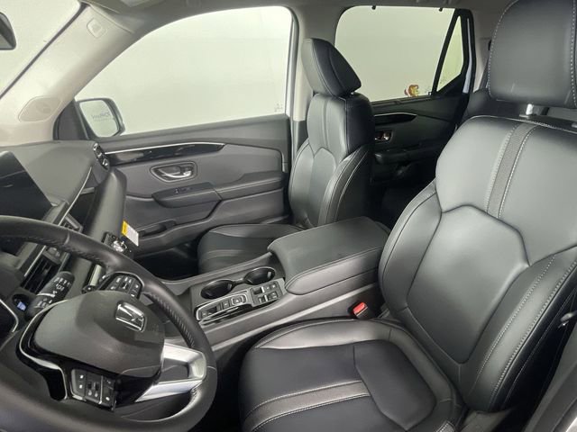 New 2025 Honda Pilot EX-L image 14